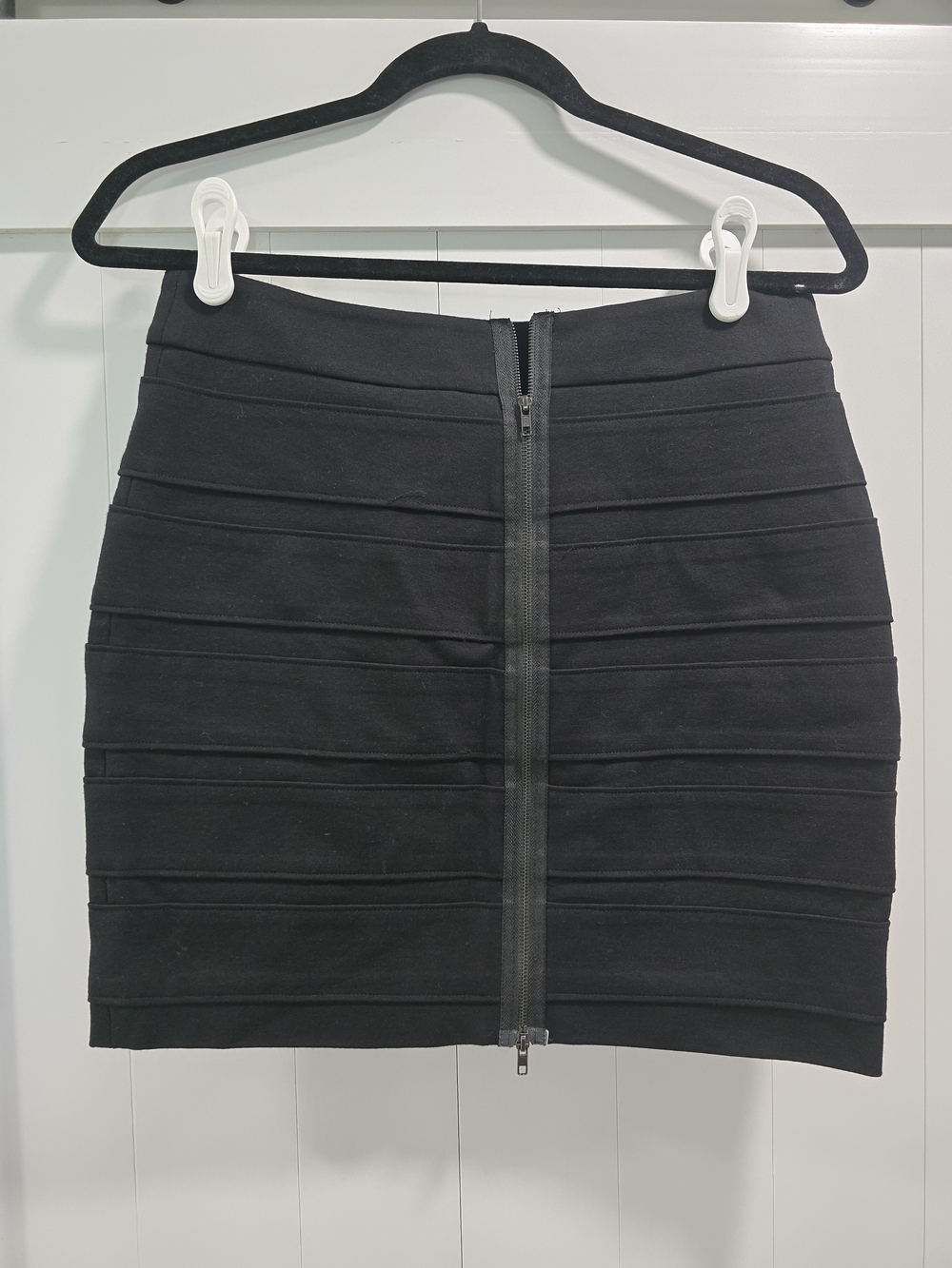 PAIGE Black Horizontal-Panel Mini Skirt - Picture 2 of 3